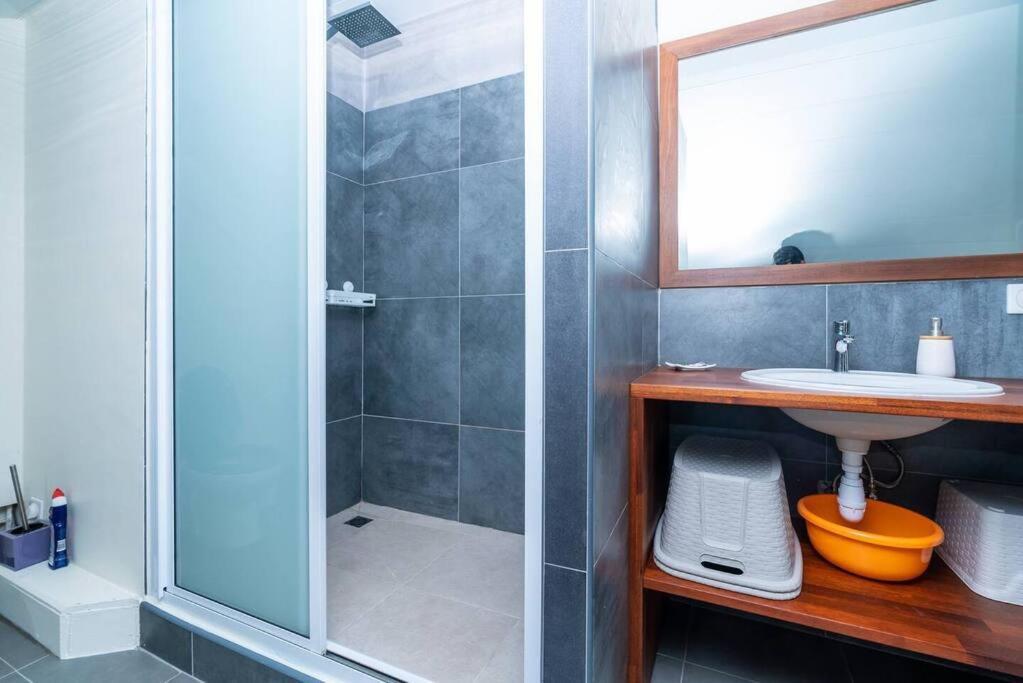 Heitea Lodge - 6 Min Airport, Wifi, Ac & Parking Papeete  Zewnętrze zdjęcie